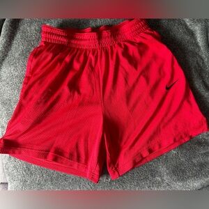 Nike mesh shorts - men’s medium 6” inseam